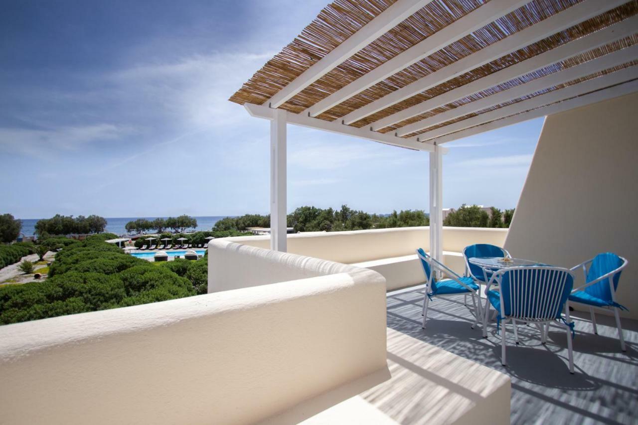 Sea Sound White Katikies Aparthotel Exomitis  Exterior photo